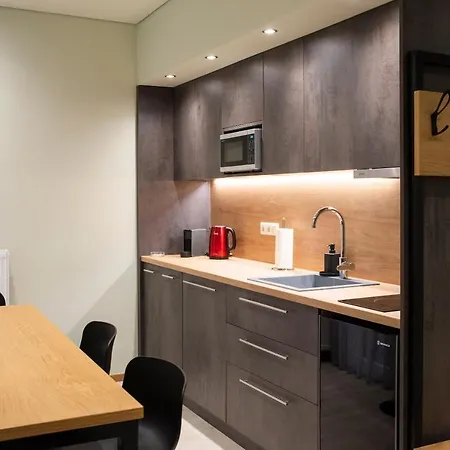 Twins Apartment *