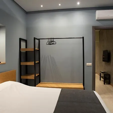 Twins Apartment *